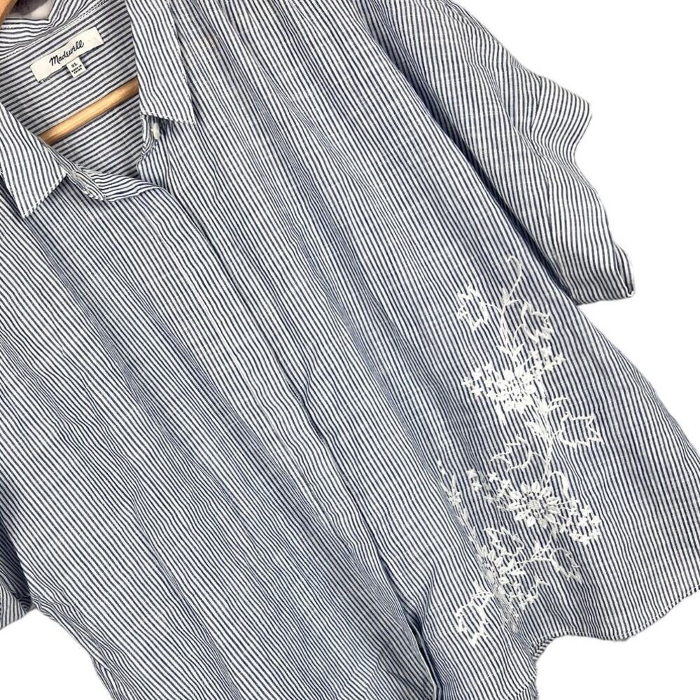 Madewell Navy and White Striped Button-Down Shirt with White Embroidery